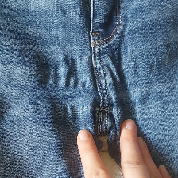 American Eagle Outfitters Dark Blue Skinny Jeans - Picture 3 of 8